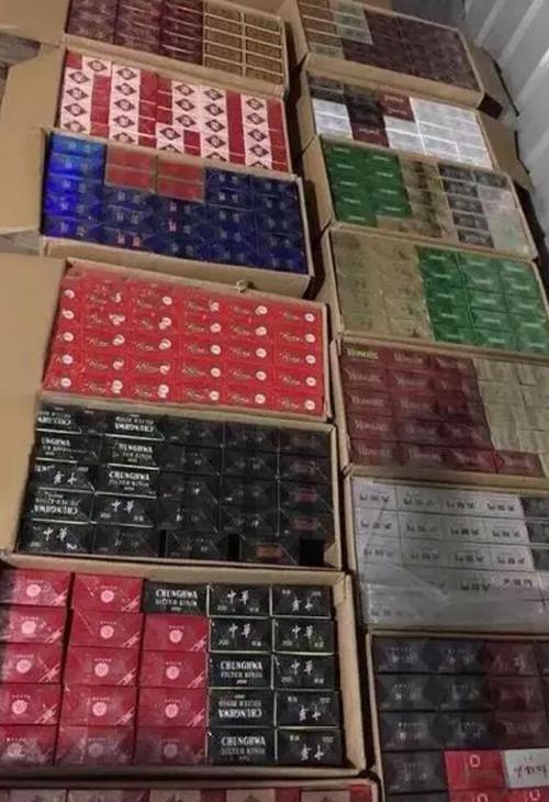 香烟批发是指将香烟以批量形式销售给零售商、酒店、超市等商家或个人。以下是一些关于香烟批发的相关信息