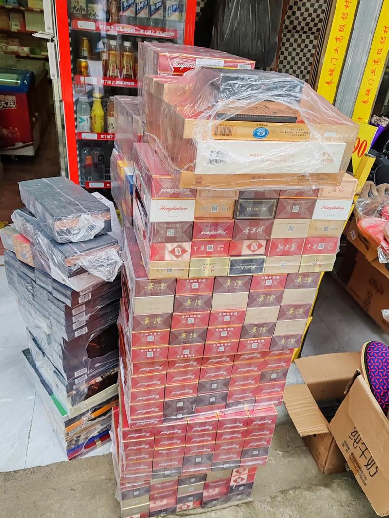 揭秘香烟一手货源批发市场，低成本创业新机遇